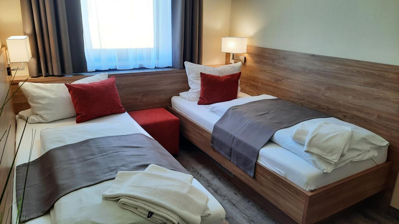 Hotel Gasthof Sonnenhang Denkendorf  Dış mekan fotoğraf
